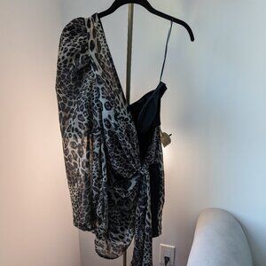 Sexy one sleeve short leopard dress